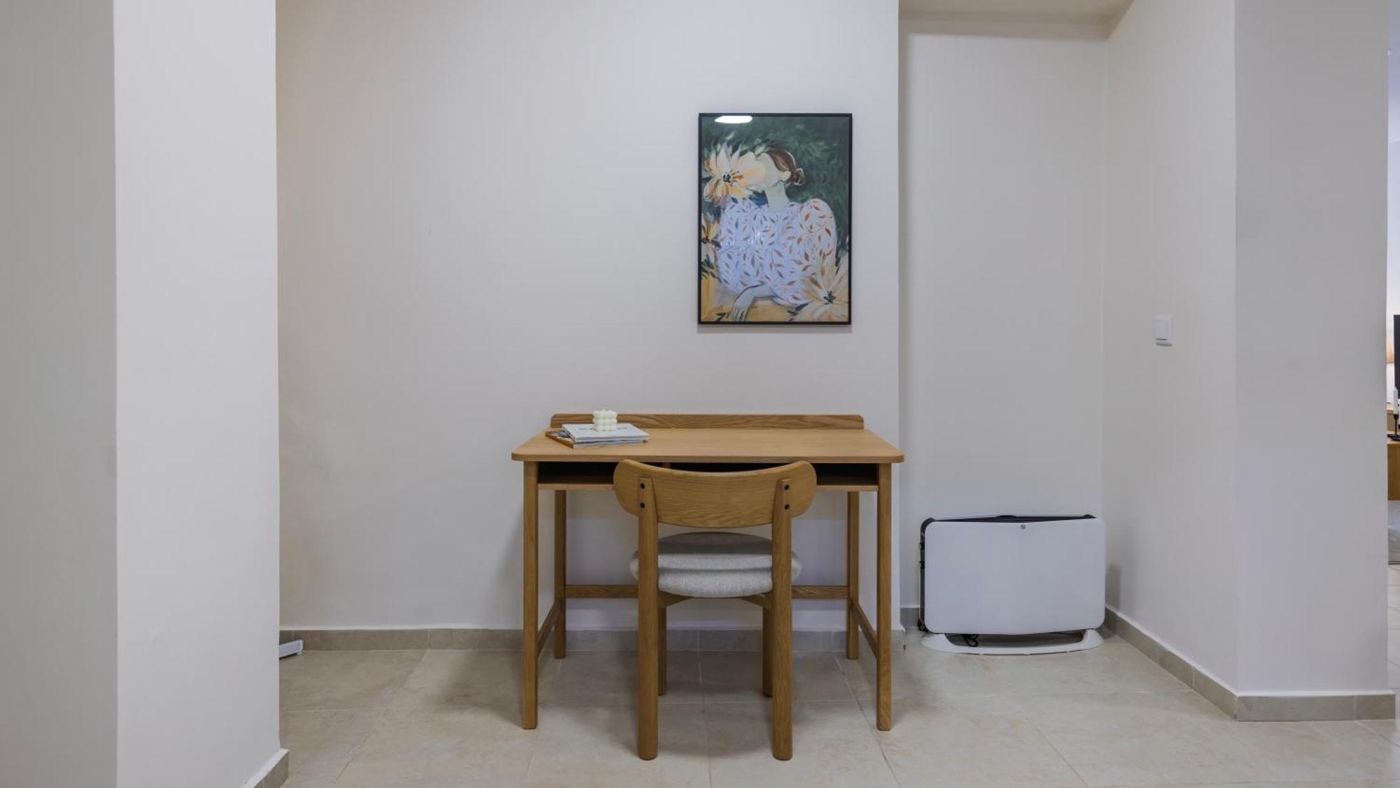 Stylish 2br Retreat In By Lovelystay Lisboa