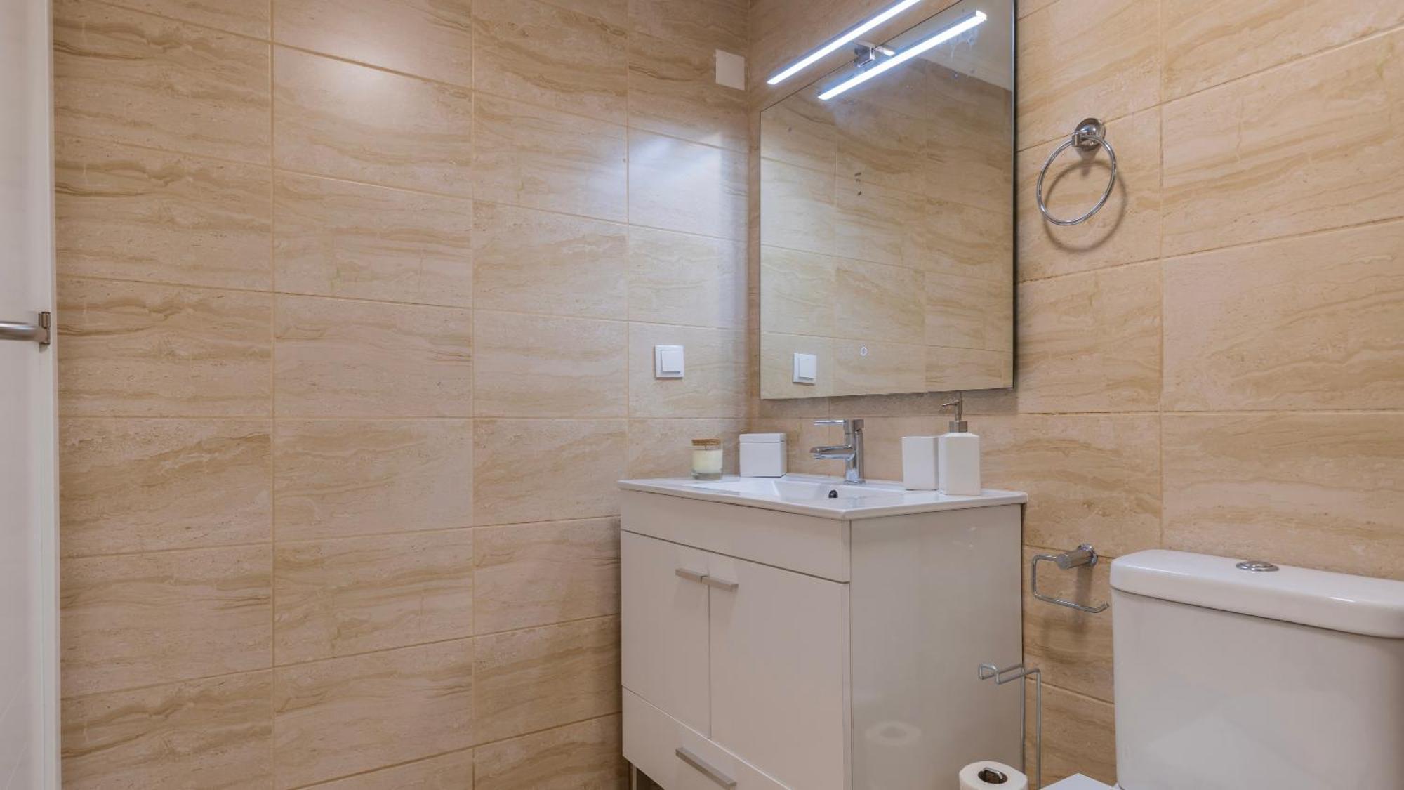 Stylish 2br Retreat In By Lovelystay *