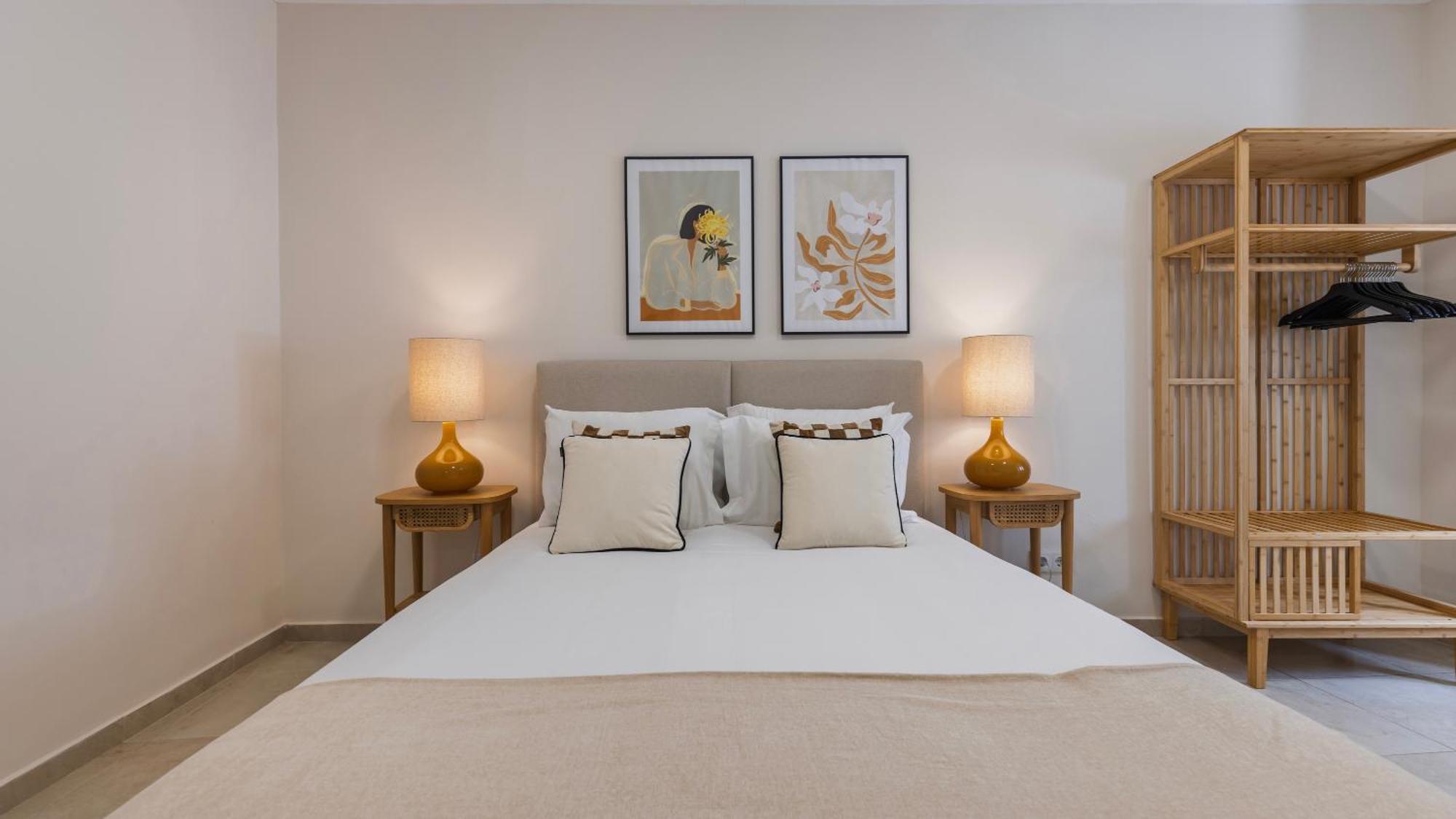 Stylish 2br Retreat In By Lovelystay * Lisboa